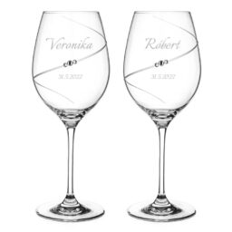 Silhouette pár svadobných pohárov na čerevné víno s gravírovaním