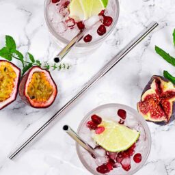 10 dlhých oceľových slamiek v čiernom prevedení + čistiaca kefka